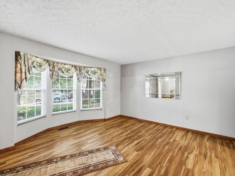 578 Witham Court , Columbus, OH 43230 Photo 7