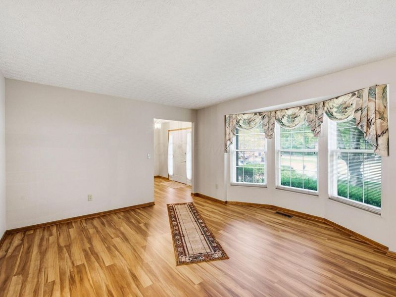 578 Witham Court , Columbus, OH 43230 Photo 8