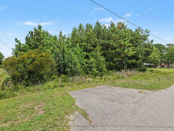 240 Calvary Rd. , Little River, SC 29566