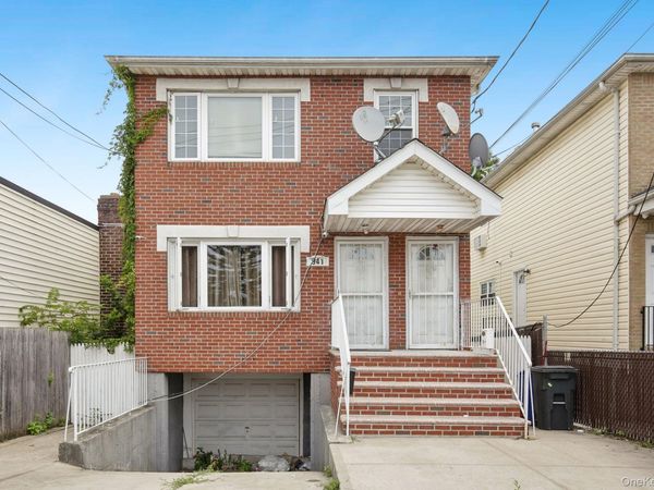 941 Crescent Street , Brooklyn, NY 11208