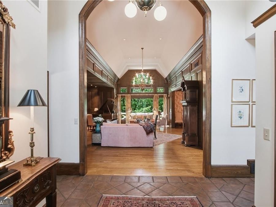 Property Image 6
