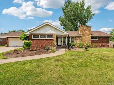 75 Morgan Parkway, Buffalo, NY 14221
