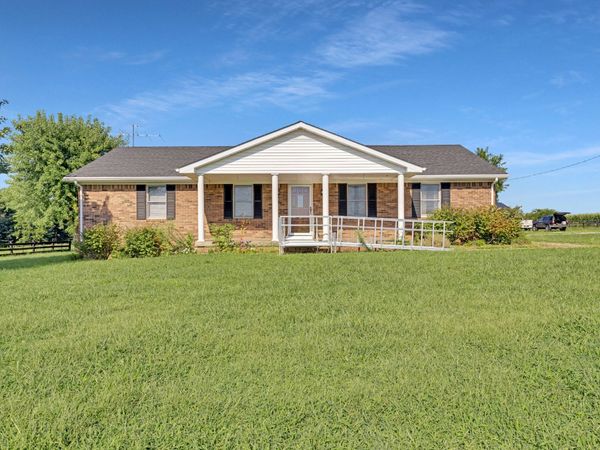 60 Lawson Ln, Russellville, KY 42276