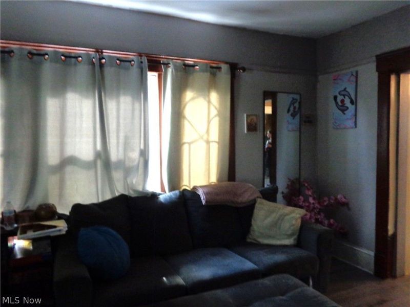 3301 Searsdale Avenue , Cleveland, OH 44109 Photo 17
