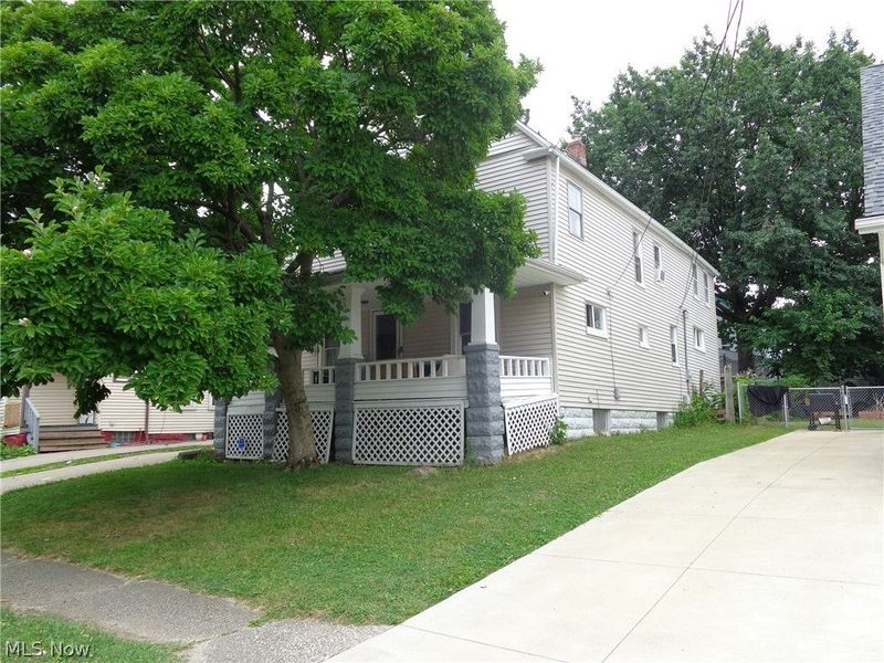 3301 Searsdale Avenue, Cleveland, OH 44109 Photo 2