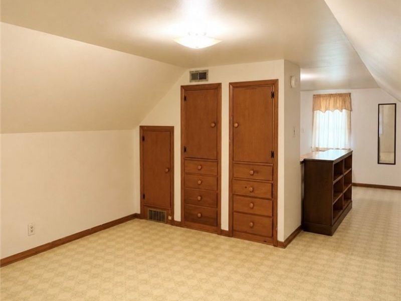910 E 14th Street, Ashtabula, OH 44004 Photo 7