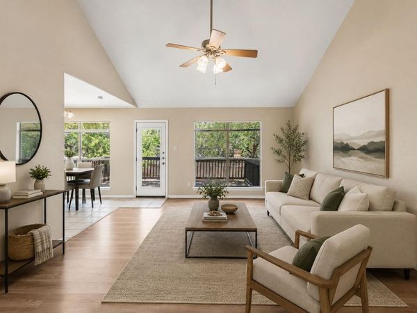 5603 Thunderbird ST, Unit B, Lago Vista, TX 78645