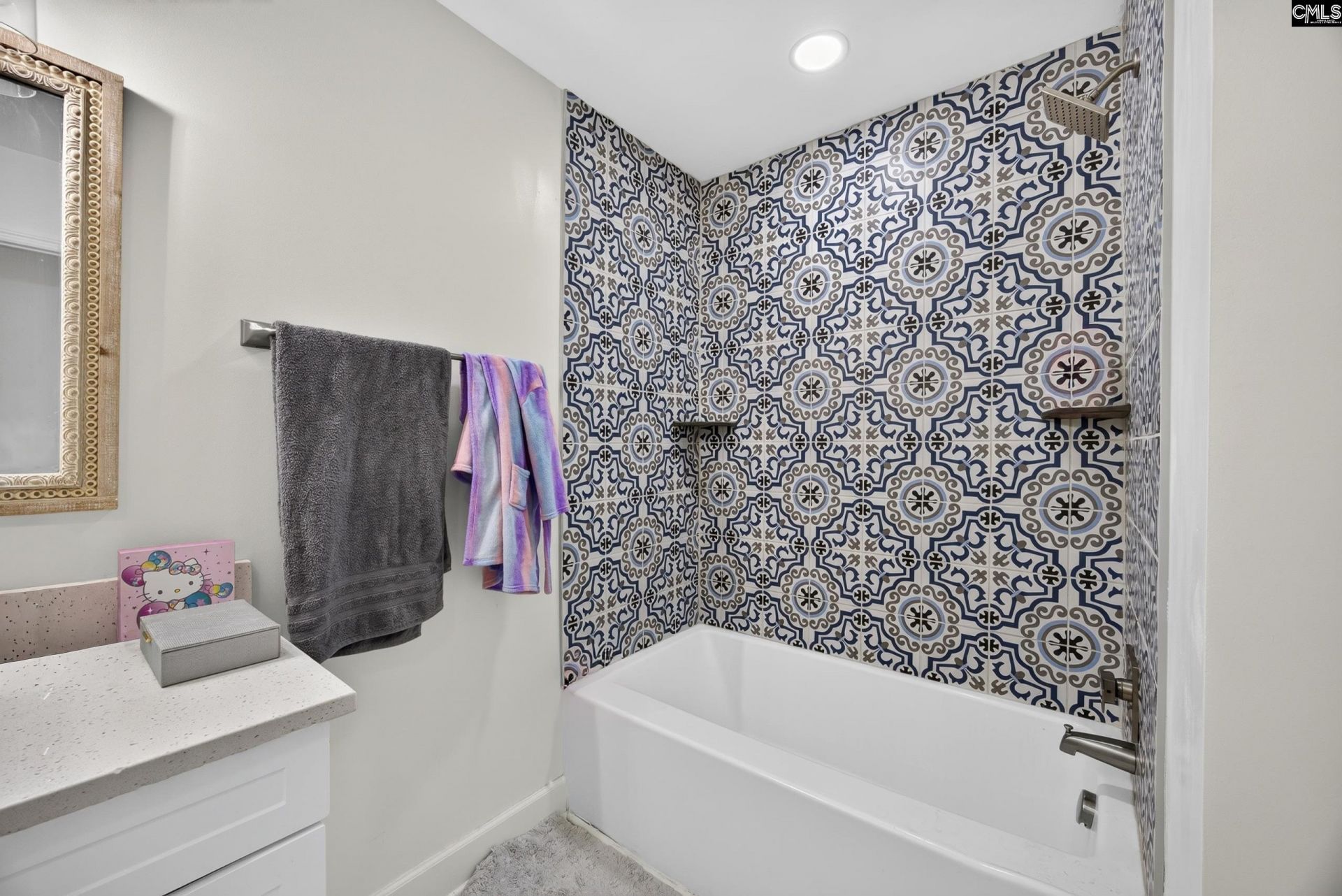 2642 Glenwood Road  Photo 21