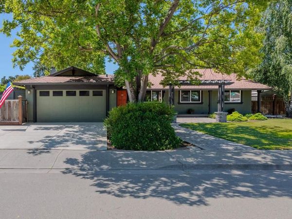915 Orion Way, Livermore, CA 94550