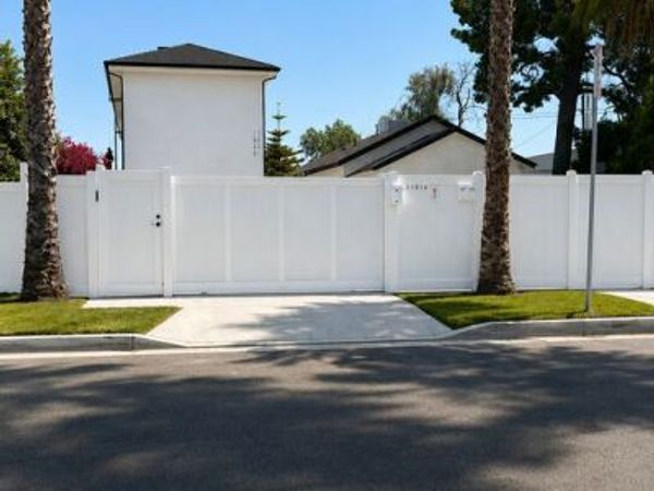 11016 Olinda Street, Sun Valley, CA 91352