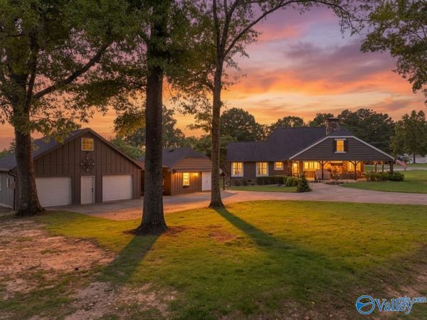 1260 Anita Lane, Gadsden, AL 35901