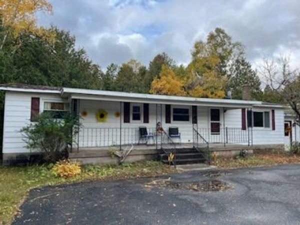 3239 W M 134, Hessel, MI 49745