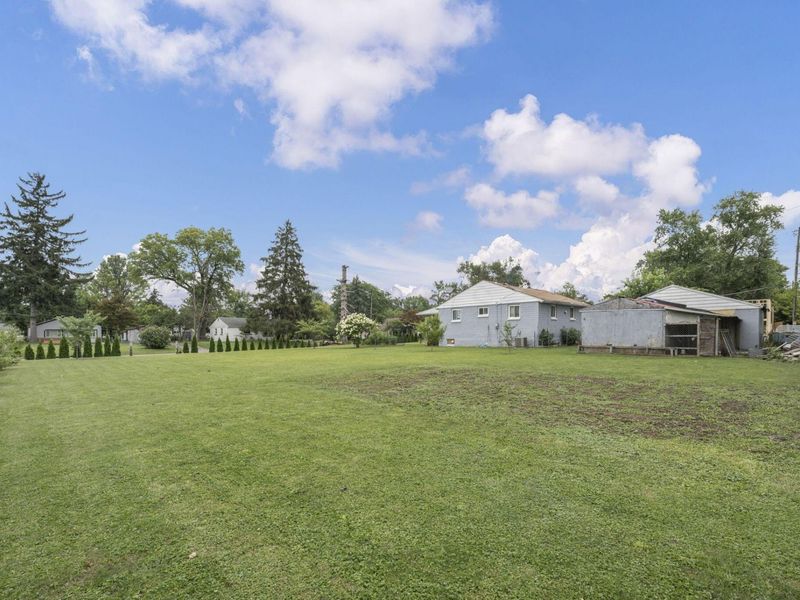 1873 Ferris Road , Columbus, OH 43224 Photo 5