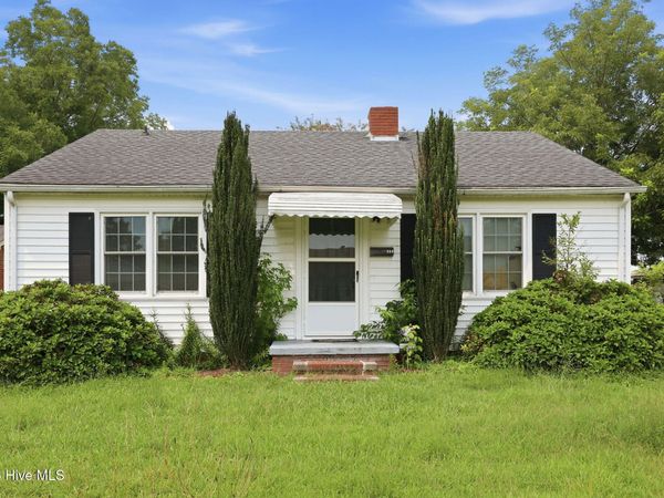 203 Fairview Street, Williamston, NC 27892