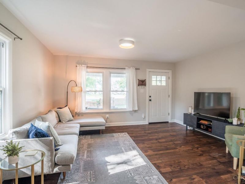 1287 W Galbraith Road, North College Hill, OH 45231 Photo 6
