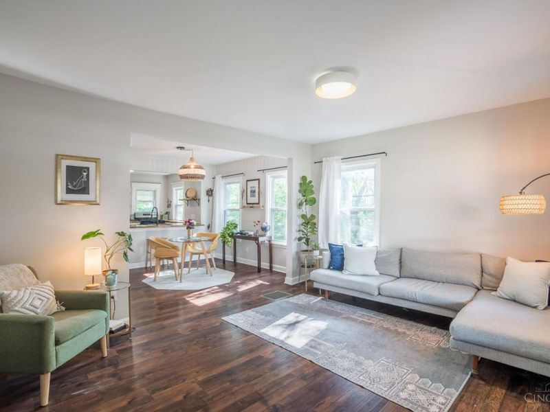 1287 W Galbraith Road, North College Hill, OH 45231 Photo 7