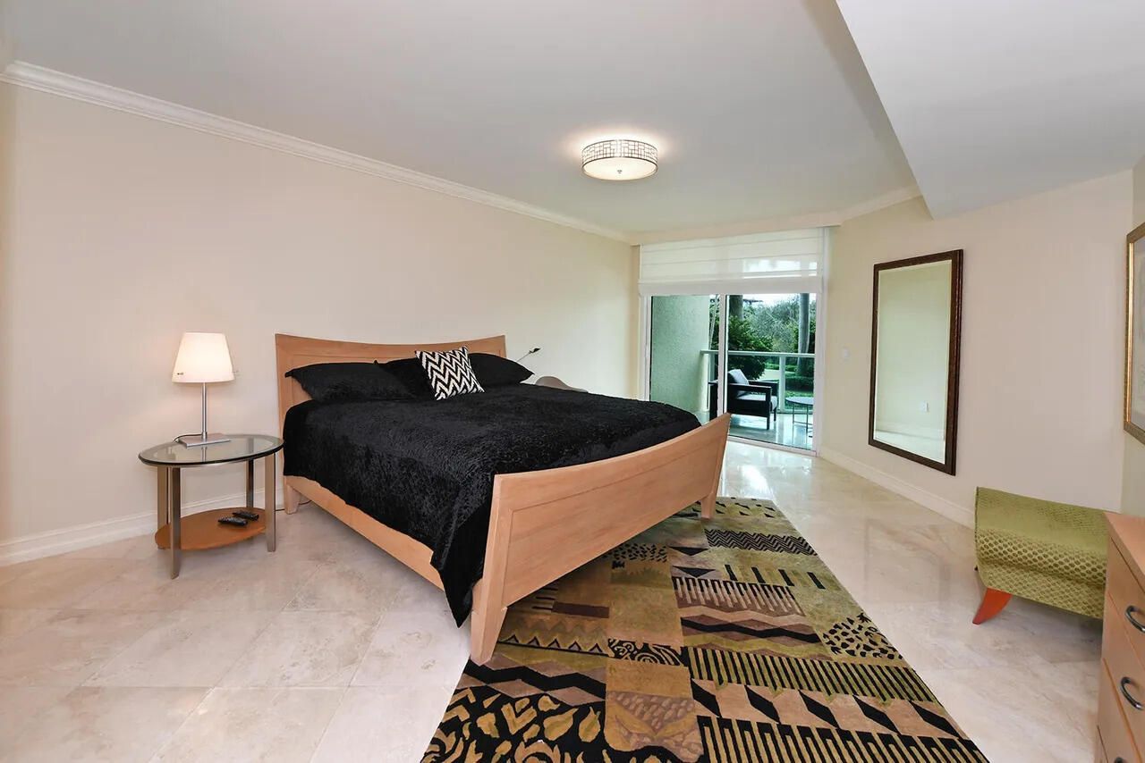 550 SE Mizner Boulevard, Unit B206, Boca Raton, FL 33432 Photo