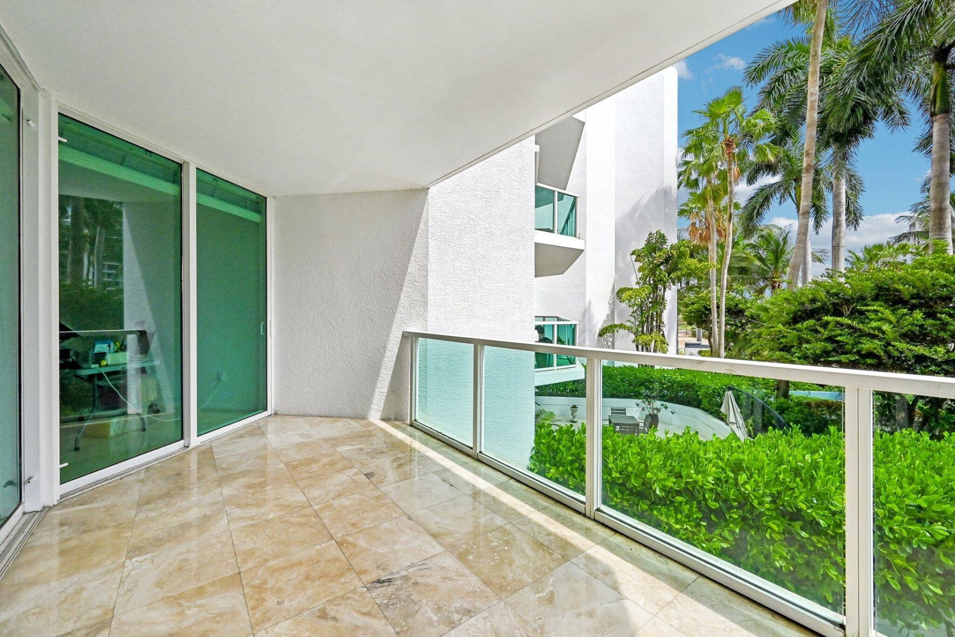 550 SE Mizner Boulevard, Unit B206, Boca Raton, FL 33432 Photo
