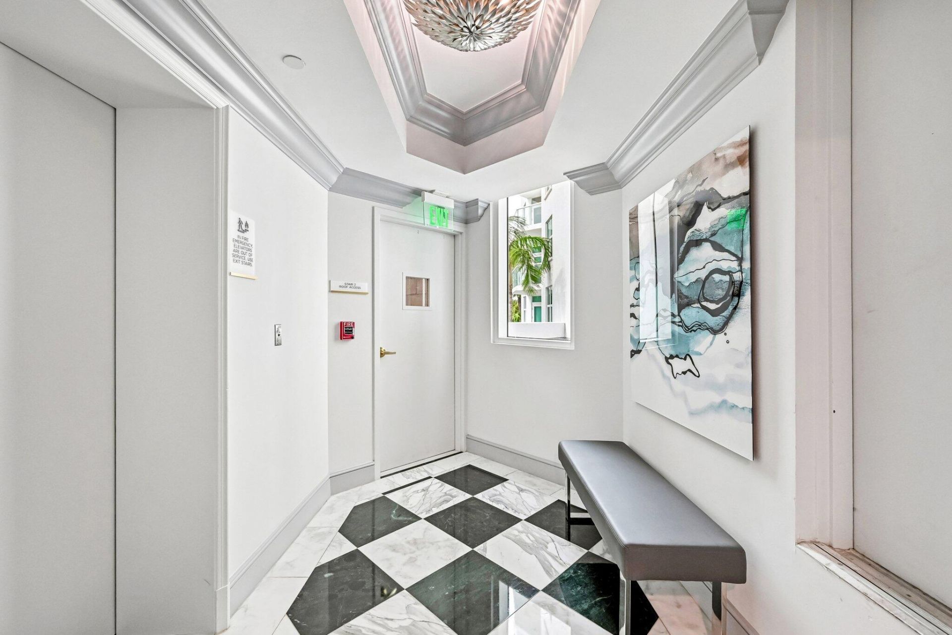 550 SE Mizner Boulevard, Unit B206, Boca Raton, FL 33432 Photo