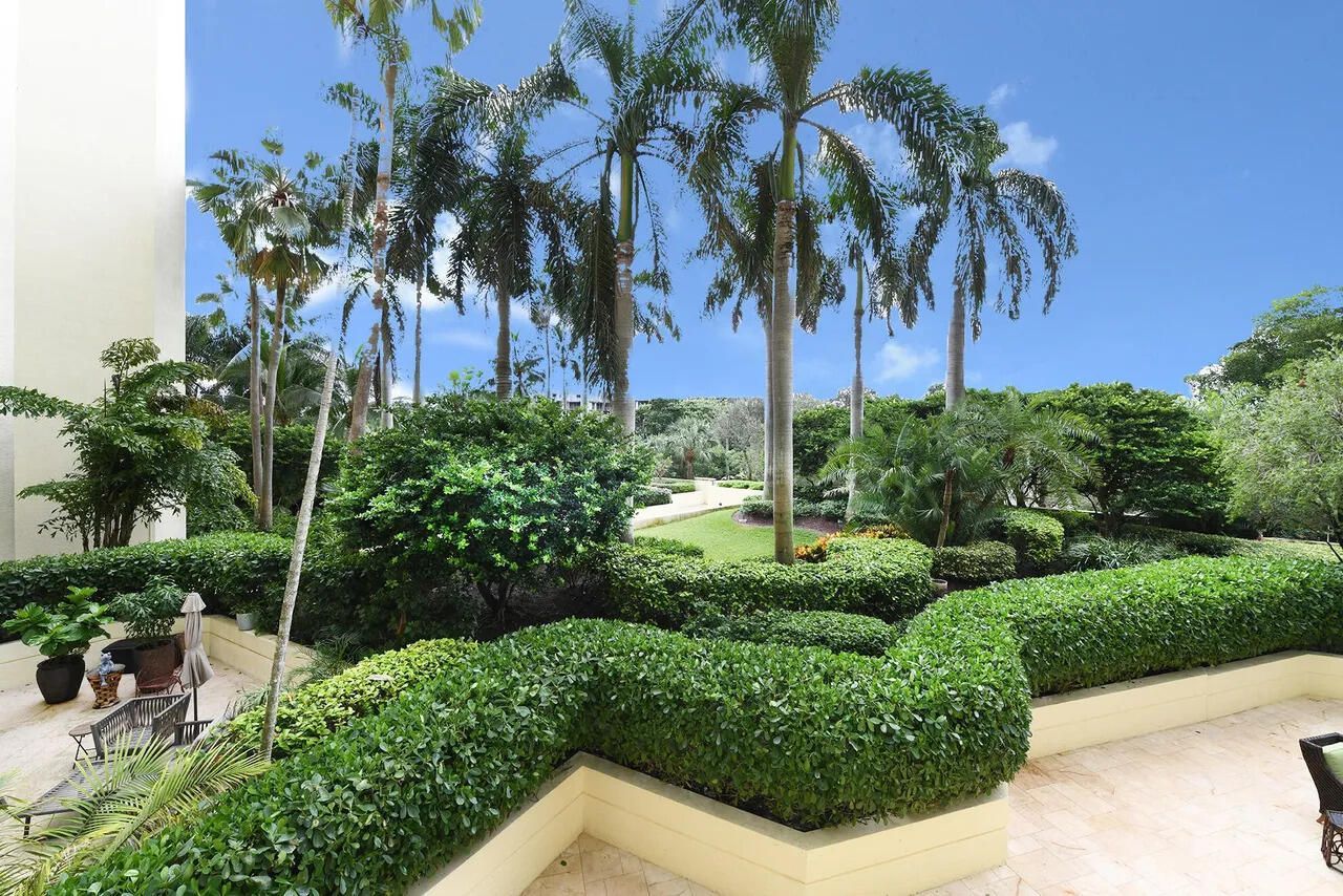 550 SE Mizner Boulevard, Unit B206, Boca Raton, FL 33432 Photo