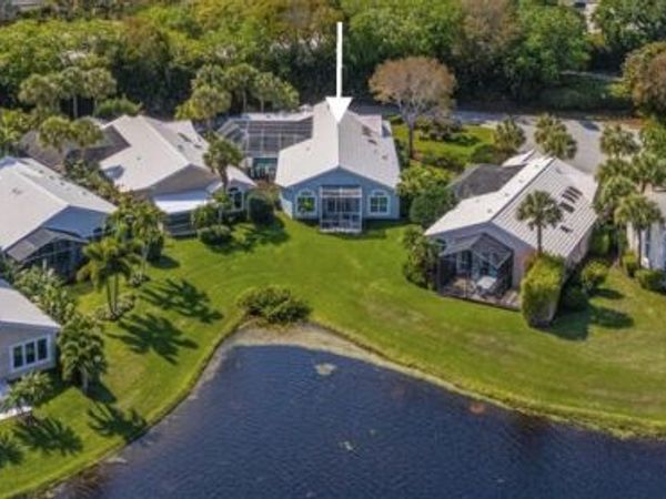 17104 Crossgate Drive, Jupiter, FL 33477
