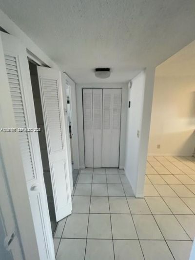 30 SE 4th Ave, Unit 214, Hallandale Beach, FL 33009 Photo