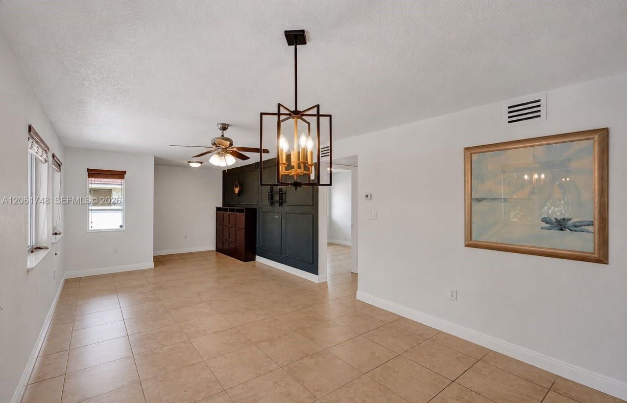 6235 SW 47th Mnr, Unit 204, Davie, FL 33314 Photo