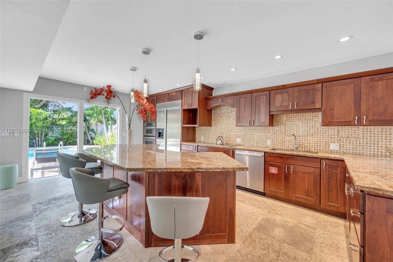 3317 NE 16th Ct, Fort Lauderdale, FL 33305 Photo