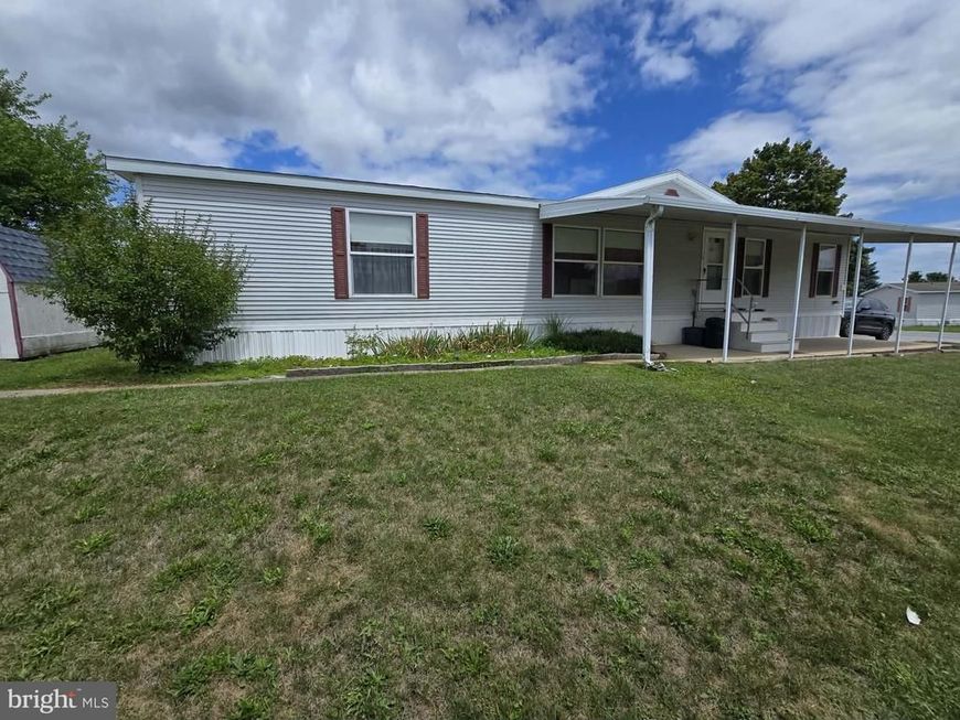 126 Gateshead Drive, Stewartstown, PA 17363 Main Photo