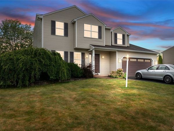 8739 Raulli Drive, Cicero, NY 13039