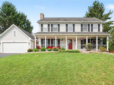61 Winchester Drive , Fairport, NY 14450