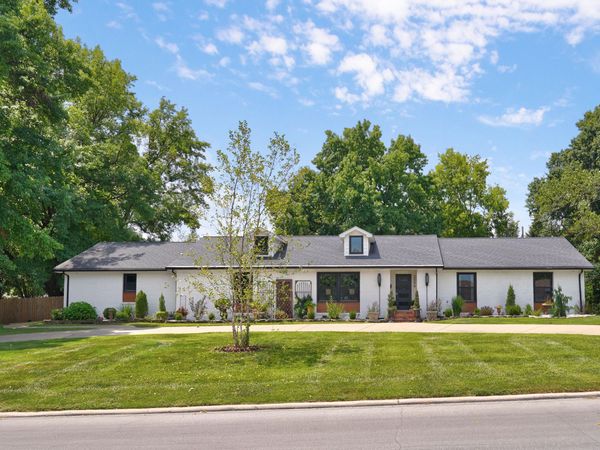 2599 S Skyline Drive, Springfield, MO 65804