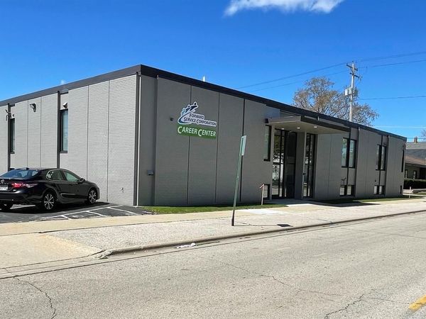 726 PINE STREET, Green Bay, WI 54301