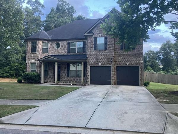 26 River Walk Farm Parkway , Covington, GA 30014