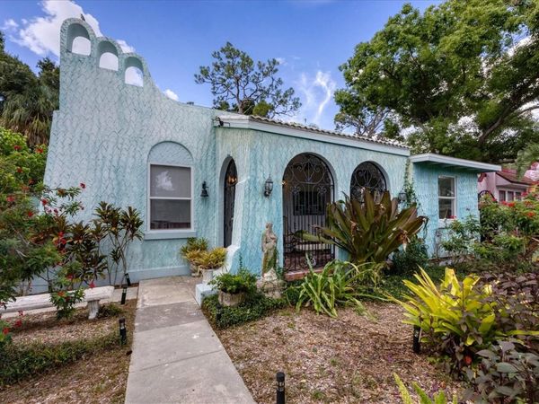 1370 13TH STREET, SARASOTA, FL 34236