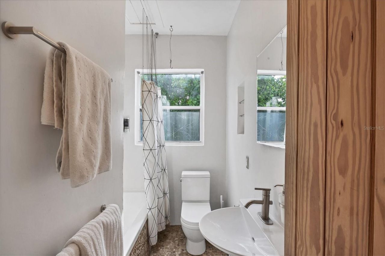 1370 13th Street, Sarasota, FL 34236 Photo
