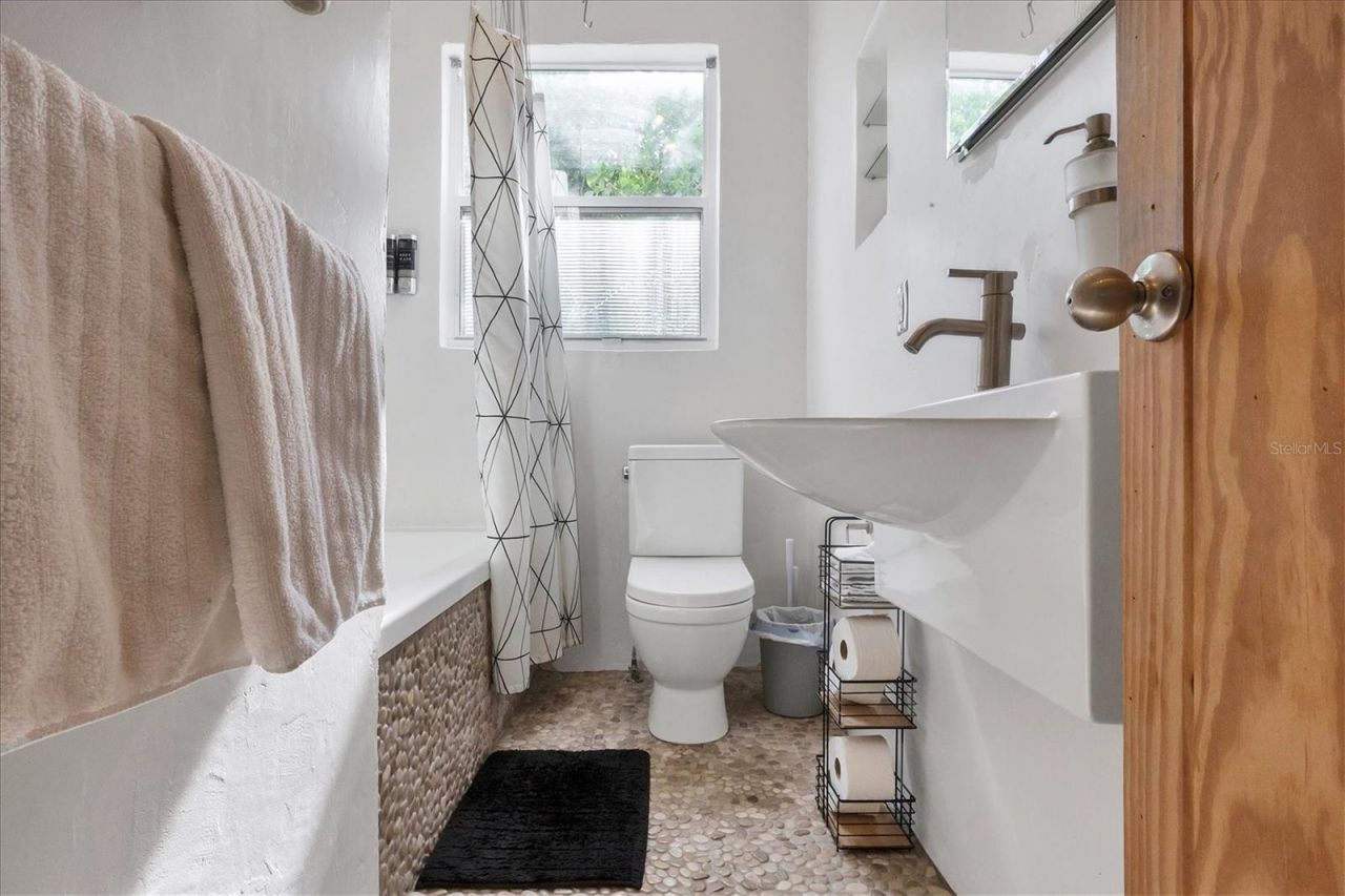 1370 13th Street, Sarasota, FL 34236 Photo