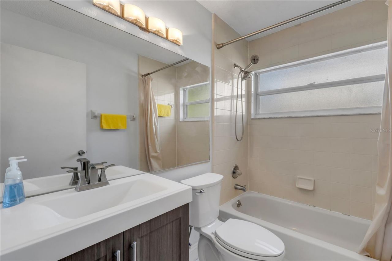 886 Andken Lane , Port Orange, FL 32127 Photo