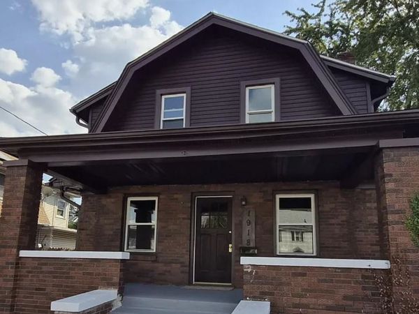 1918 Auburn Street, ROCKFORD, IL 61103