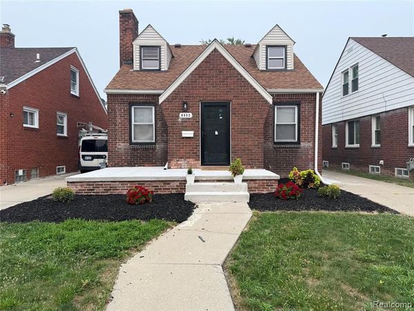 6532 Jonathon Street , Dearborn, MI 48126