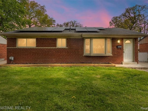 32544 Hazelwood Street, Westland, Mi 48186