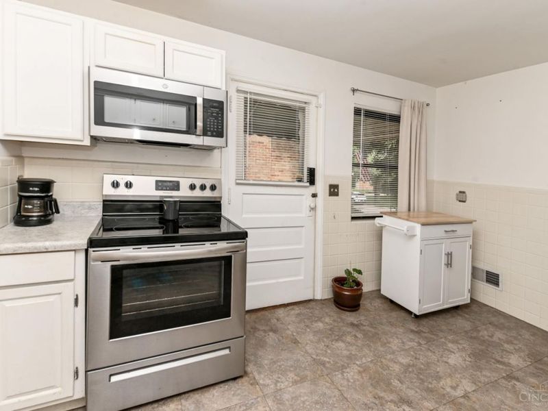 5223 Ralph Avenue, Green Township, OH 45238 Photo 7