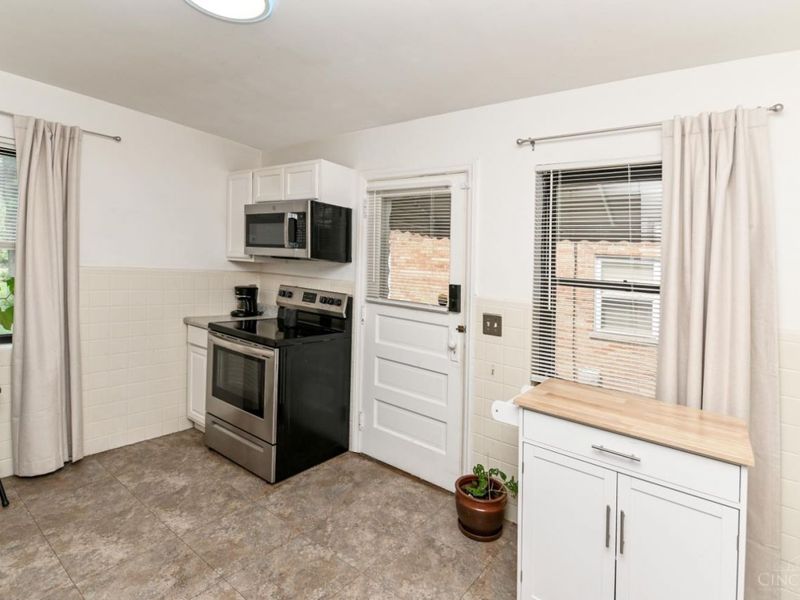 5223 Ralph Avenue, Green Township, OH 45238 Photo 8