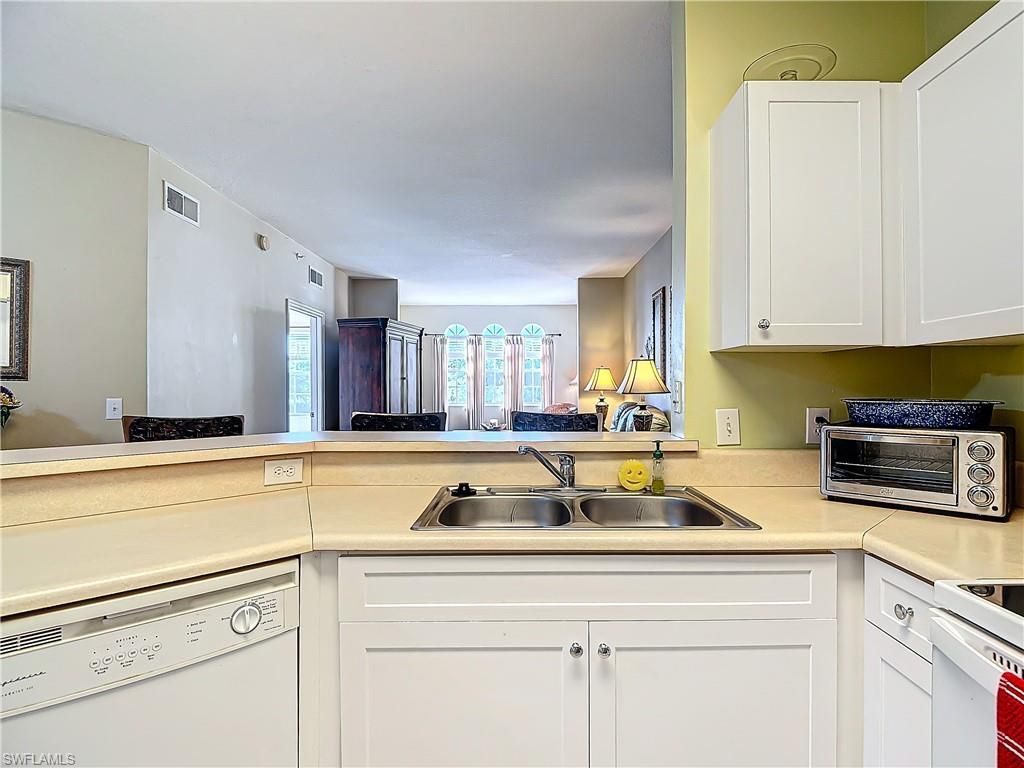 15625 Ocean Walk Cir S, Unit 208, Fort Myers, FL 33908 Photo