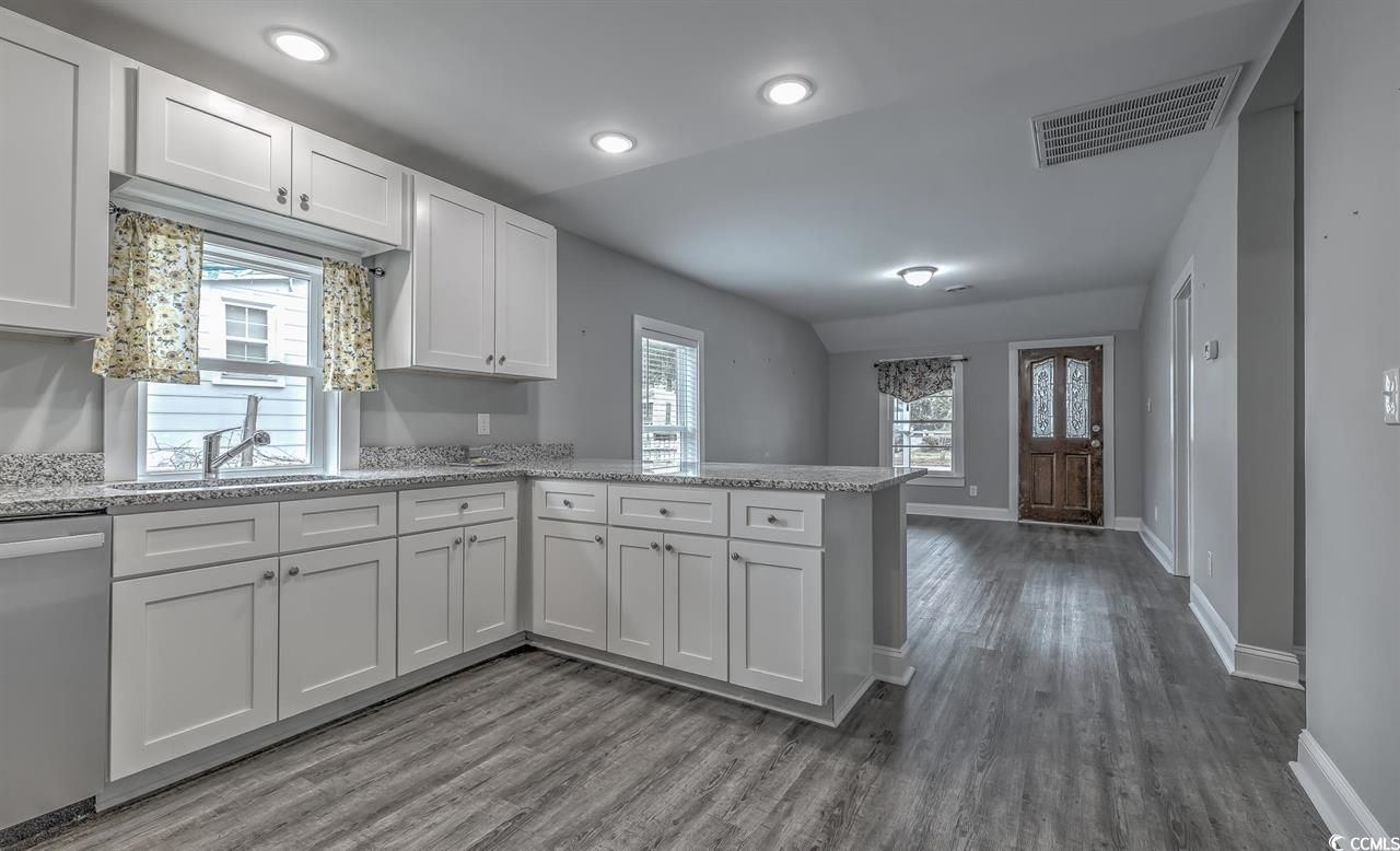 412 Orange St.  Photo 4