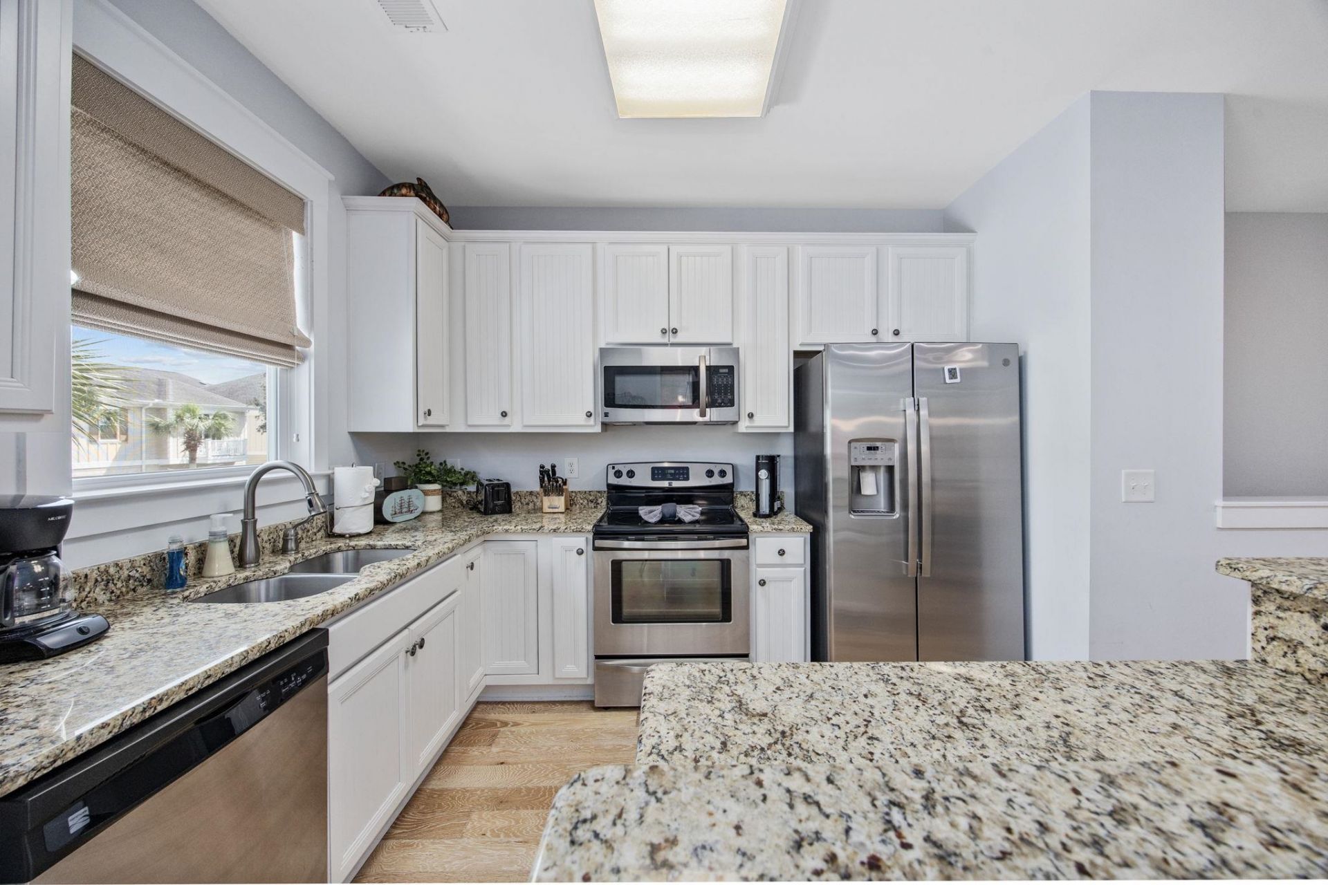 820 Madiera Dr. Photo 11