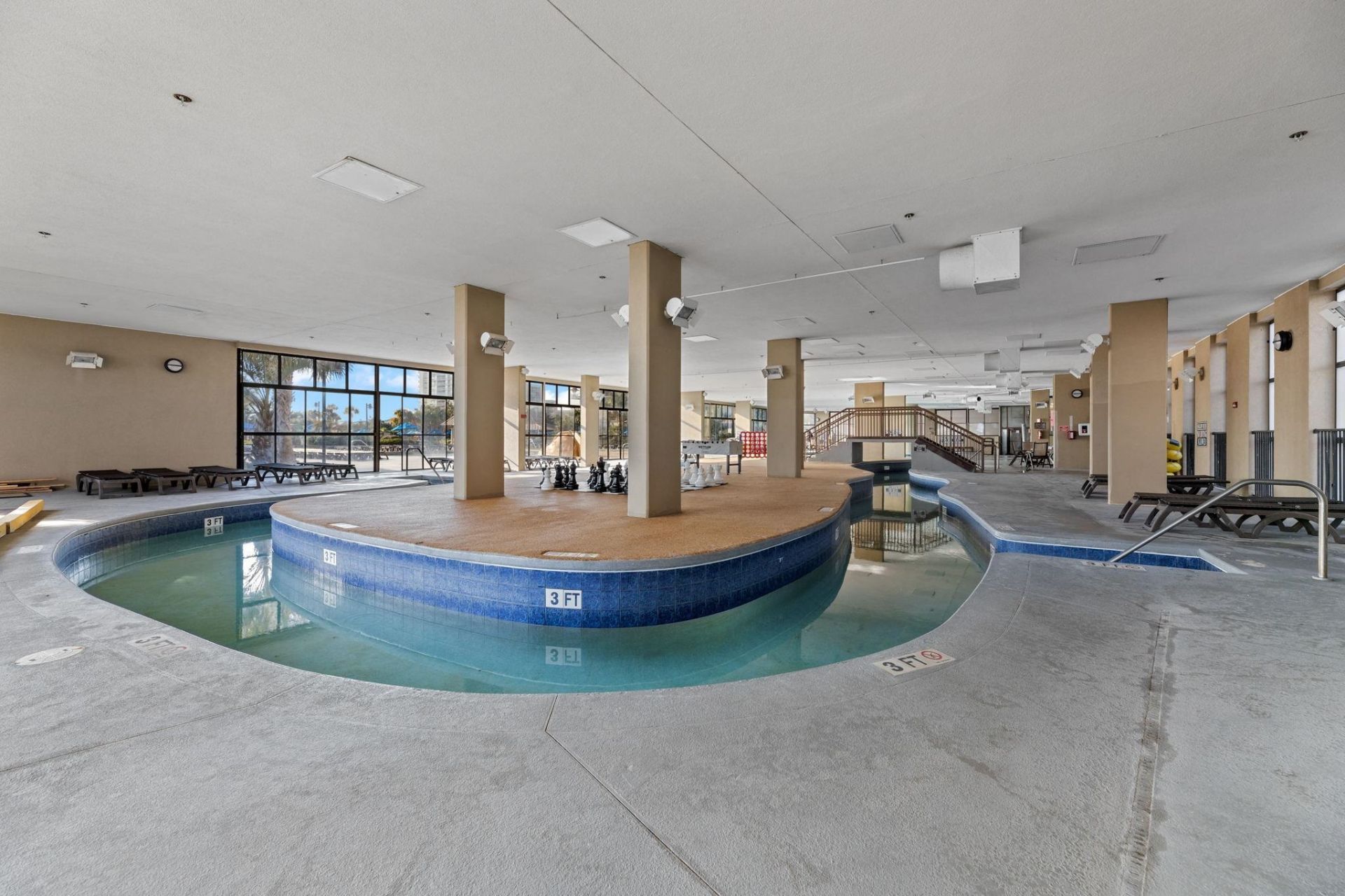 820 Madiera Dr. Photo 32