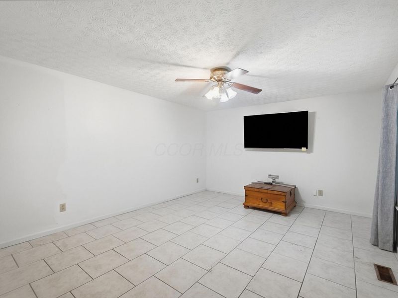 5151 Moonmist Court , Columbus, OH 43228 Photo 5
