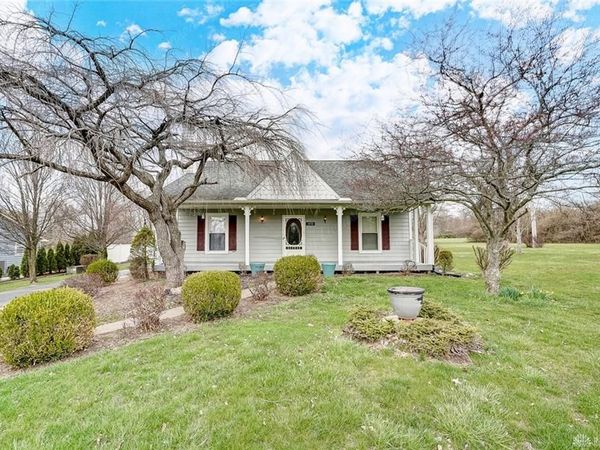 1970 Greenbriar Road, Lebanon, OH 45036