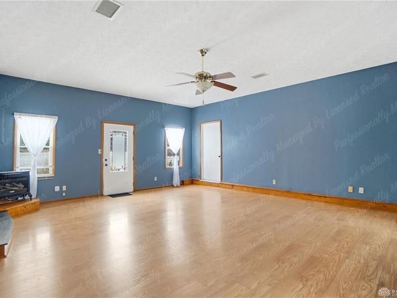 1970 Greenbriar Road, Lebanon, OH 45036 Photo 6
